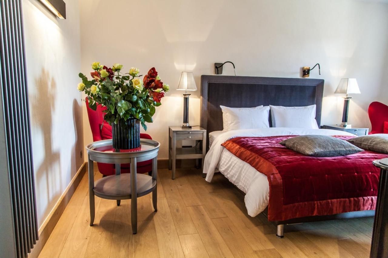 Bastide Saint Julien Bed & Breakfast La Celle  Екстериор снимка